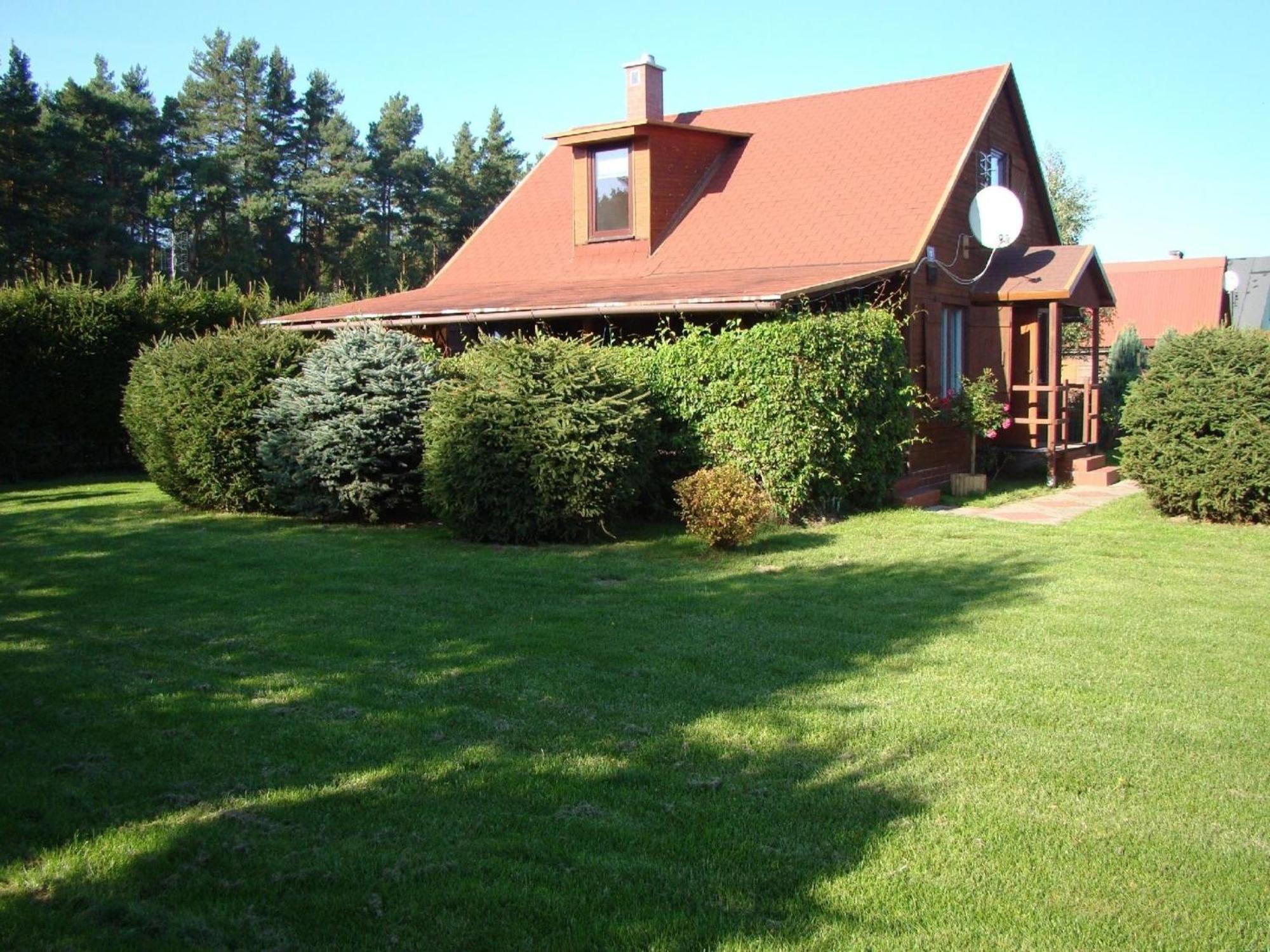 Holzhuette Mit Weitlaeufigem Garten Am Wald Villa Kopalino Eksteriør billede